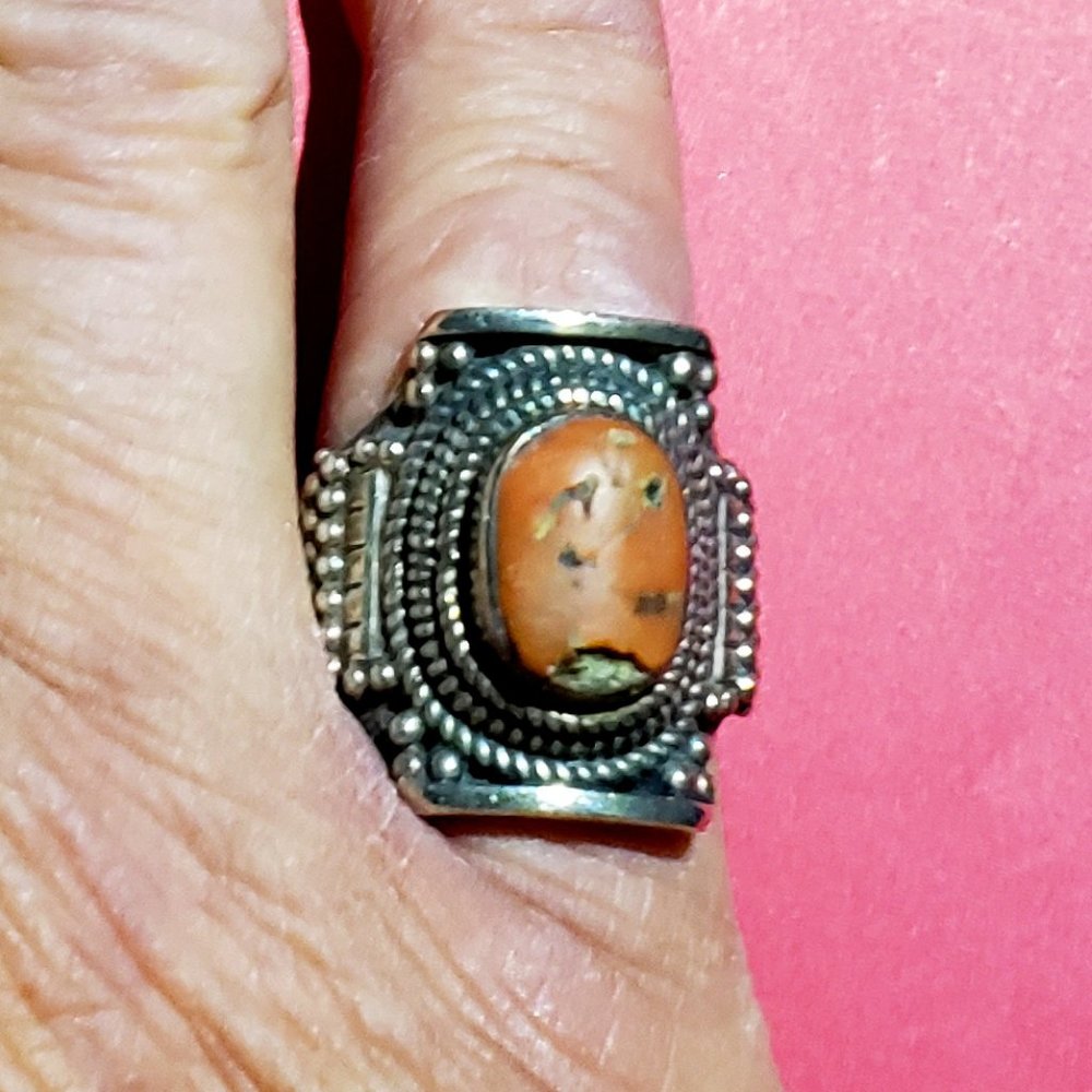 Vintage  Rare 925 Natural Red Coral Stone  Ring